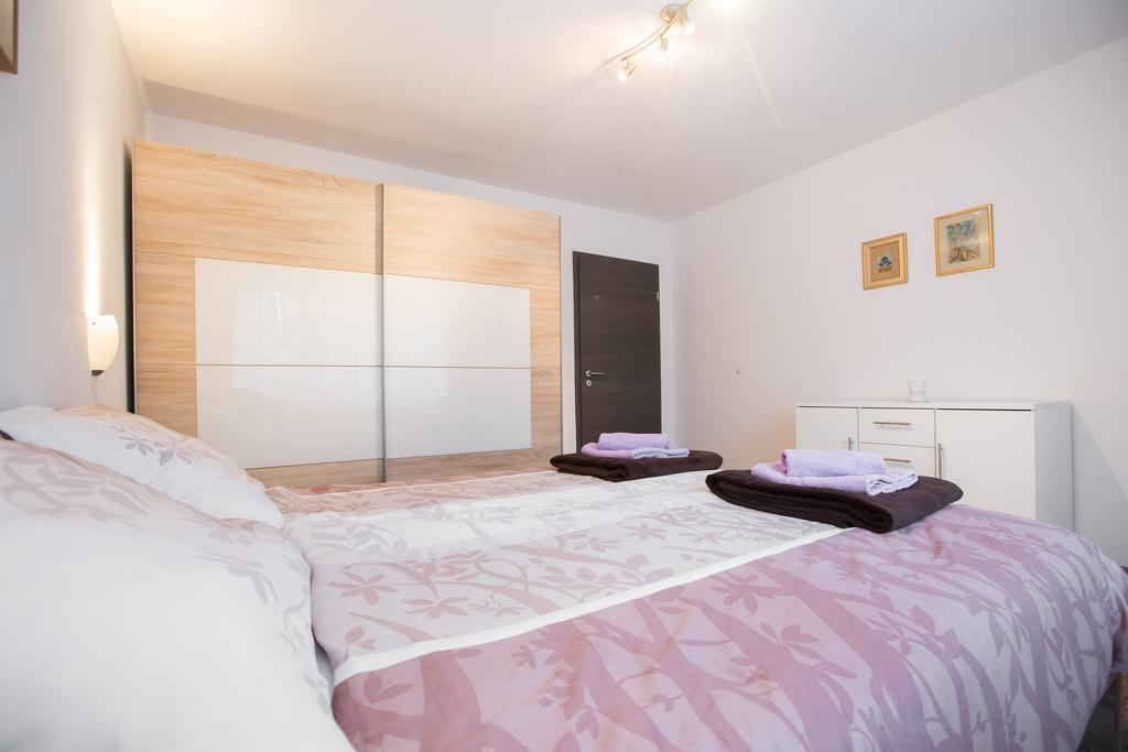 Apartment Max Zagreb Exterior foto
